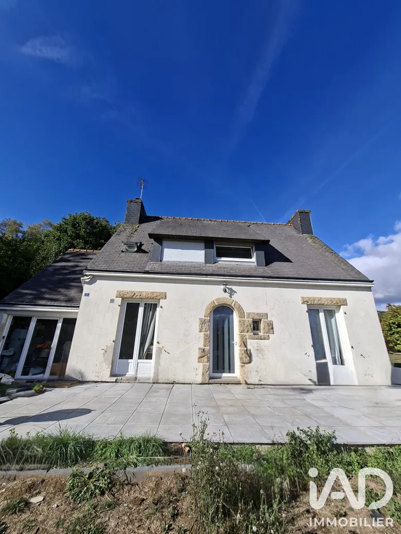 Maison 4 pièces 88 m² · à Saint-Hernin · 88 m² · 133 000 €