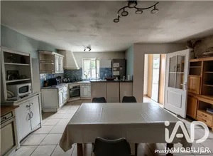 House in Saint-Aubin-de-Blaye (33820)