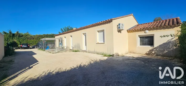 Maison 5 pièces 145 m² · à Sorgues · 145 m² · 320 000 €