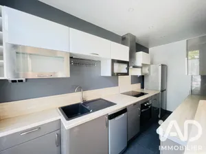 Apartment in Bourg-la-Reine (92340)