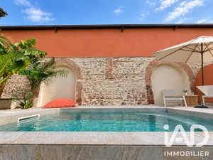 Architectural house in Bages (66670)