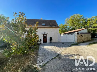 Maison traditionnelle à Lisses (91090)