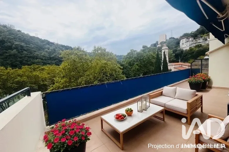 Appartement 3 pièces 70 m² · à Nice · 70 m² · 299 000 €