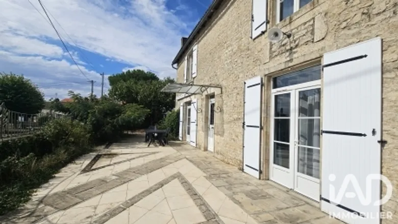Maison 7 pièces 180 m² · à Voulême · 180 m² · 169 000 €