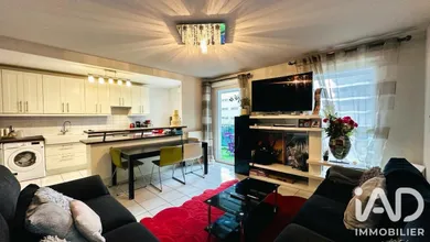 Appartement à Bordeaux (33300)