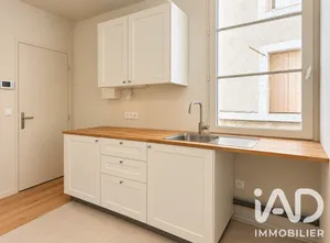Apartment in Aix-en-Provence (13100)