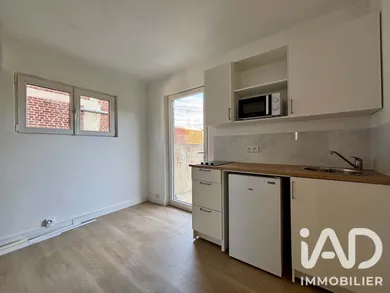 Studio à Amiens (80000)