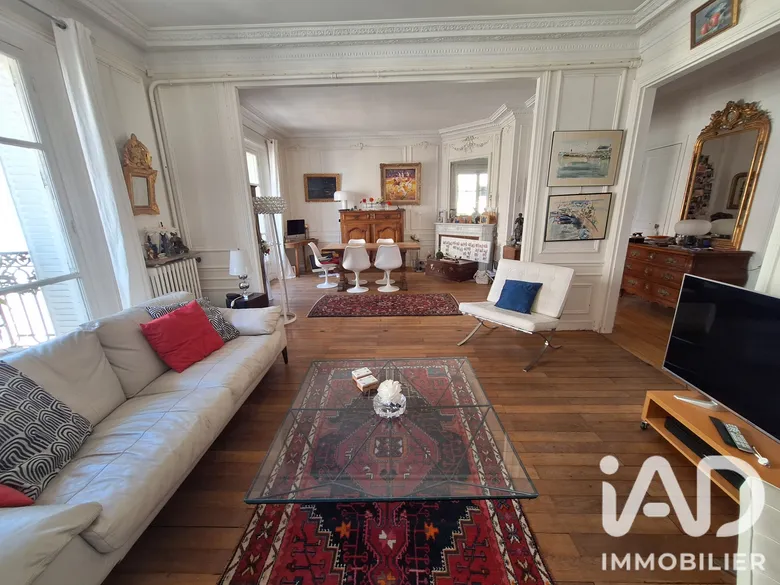 Appartement 4 pièces 103 m² · à Paris · 102,6 m² · 1 060 000 €