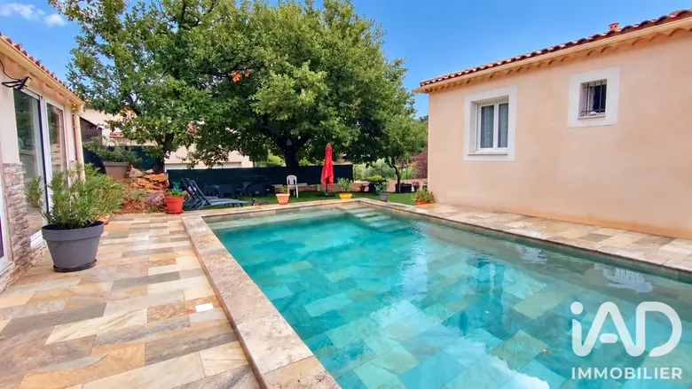 Maison 4 pièces 130 m² · à Saint-Maximin-la-Sainte-Baume · 130 m² · 520 000 €