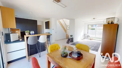 Maison d'architecte à Chailly-en-Bière (77930)