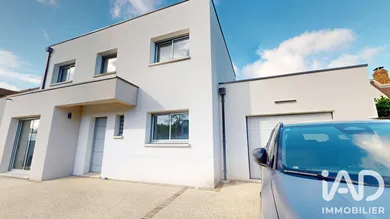 Maison d'architecte à Chailly-en-Bière (77930)