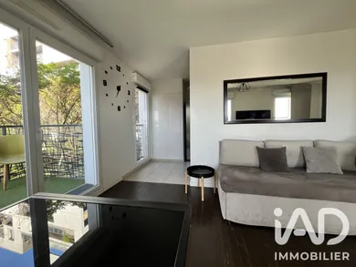 Appartement à Saint-Ouen-sur-Seine (93400)