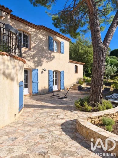 Detached house in Tourtour (83690)