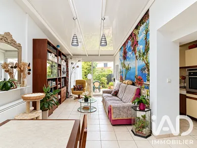 Townhouse in Nantes (44200)