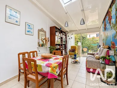 Townhouse in Nantes (44200)
