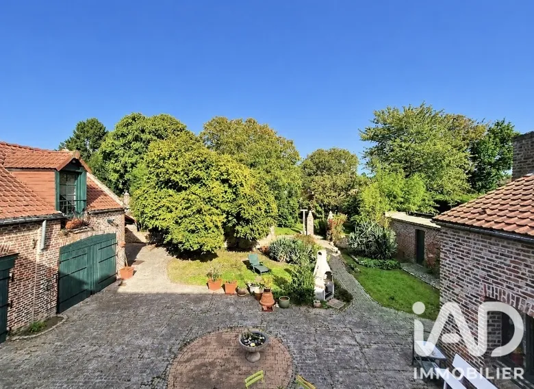 Maison 10 pièces 225 m² · à Férin · 225 m² · 312 000 €