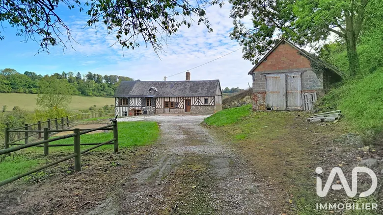 Maison 5 pièces 107 m² · à Vimoutiers · 107 m² · 190 000 €