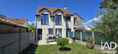 Pavillon à Yerres (91330)
