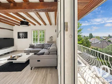 Maison traditionnelle à Montfermeil (93370)