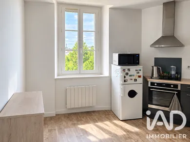 Appartement à Fougères (35300)