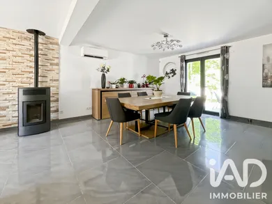 Maison à Brie-Comte-Robert (77170)