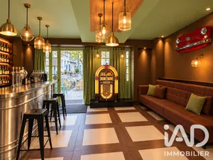 Bar, Brewery, Tobacco shop in Melun (77000)