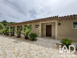 Traditional house in La Garde-Freinet (83680)