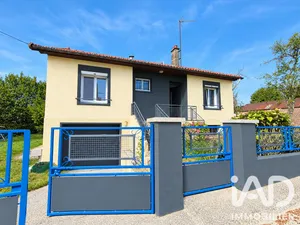 Pavillon à Vervins (02140)