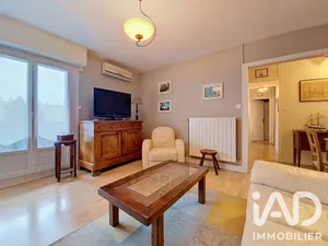Apartment in La Rochelle (17000)