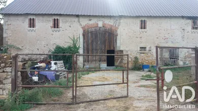 Maison de campagne à Montvicq (03170)