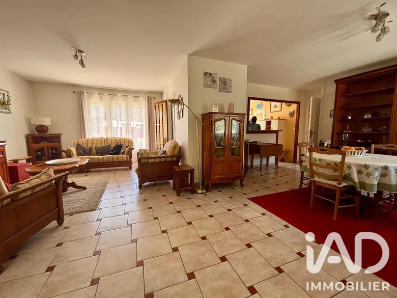 Maison 5 pièces 108 m² · à Tours · 108 m² · 303 050 €