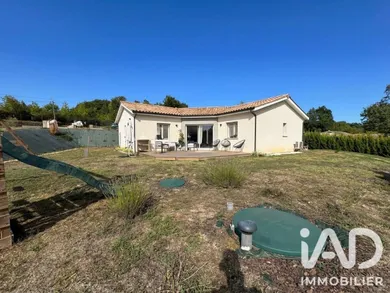 Maison traditionnelle à Castillon-la-Bataille (33350)