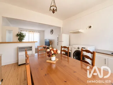 Apartment in Pont-de-salars (12290)