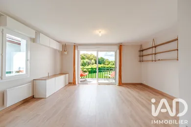 Appartement à Urt (64240)
