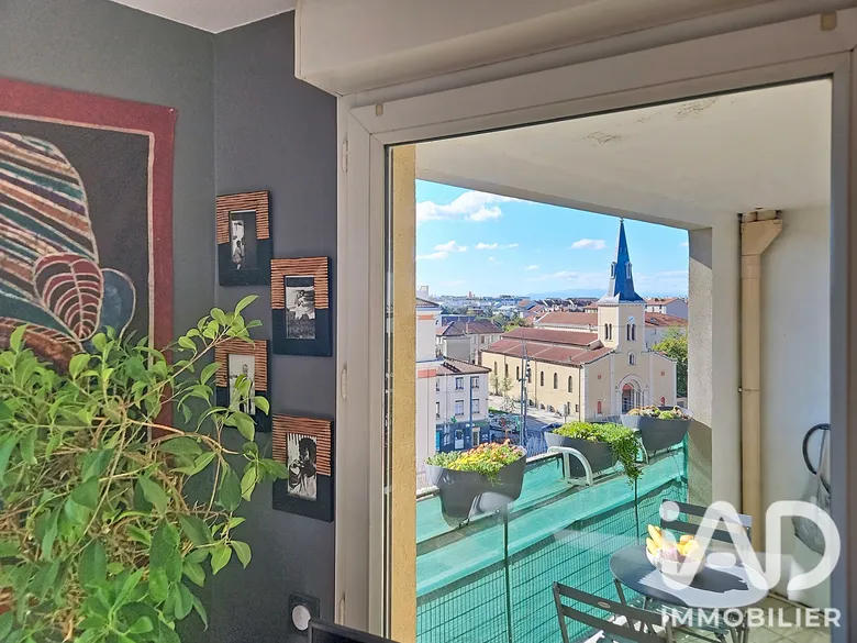 Appartement 3 pièces 70 m² · à Villeurbanne · 70 m² · 250 000 €