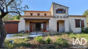 House in Les Angles (30133)