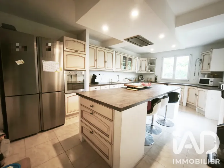 Maison 6 pièces 170 m² · à Mesnil-Sellières · 170 m² · 269 000 €