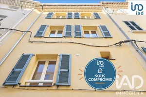 Immeuble à Hyères (83400)