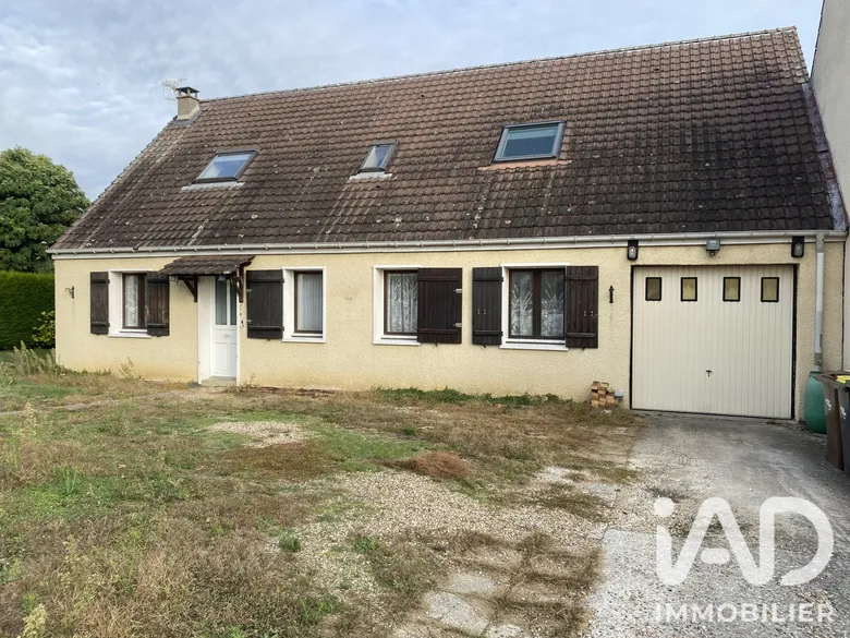 Maison 5 pièces 122 m² · au Val d'Hazey · 122,4 m² · 199 000 €