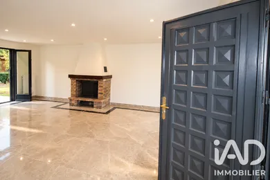 Maison traditionnelle à Montigny-lès-Cormeilles (95370)