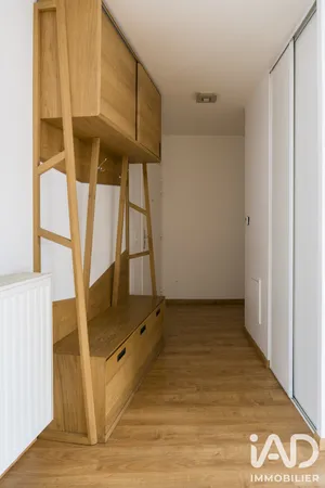 Apartment in Saint-Ouen-sur-Seine (93400)