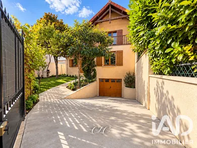 Detached house in Drancy (93700)