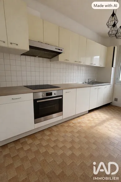 Appartement à Solliès-Pont (83210)