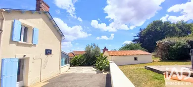 Maison à Venansault (85190)
