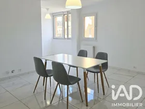 Appartement à Dammarie-lès-Lys (77190)