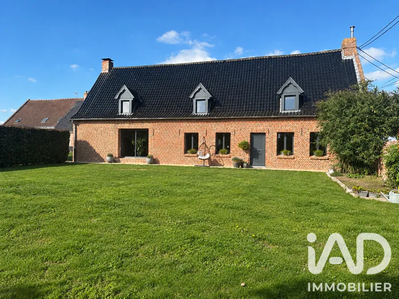 Maison 7 pièces 200 m² · à Steenbecque · 200 m² · 365 000 €