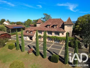 Maison traditionnelle à Figeac (46100)