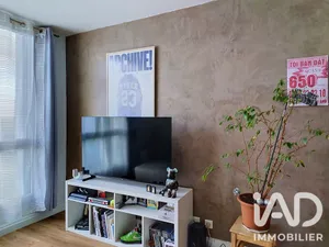 Apartment in Bois-d'Arcy (78390)