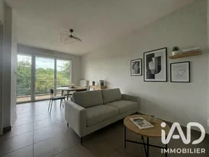 Apartment in Tours (37100)