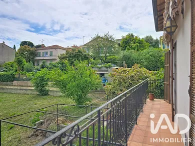 Maison traditionnelle à Saint-Laurent-du-Var (06700)